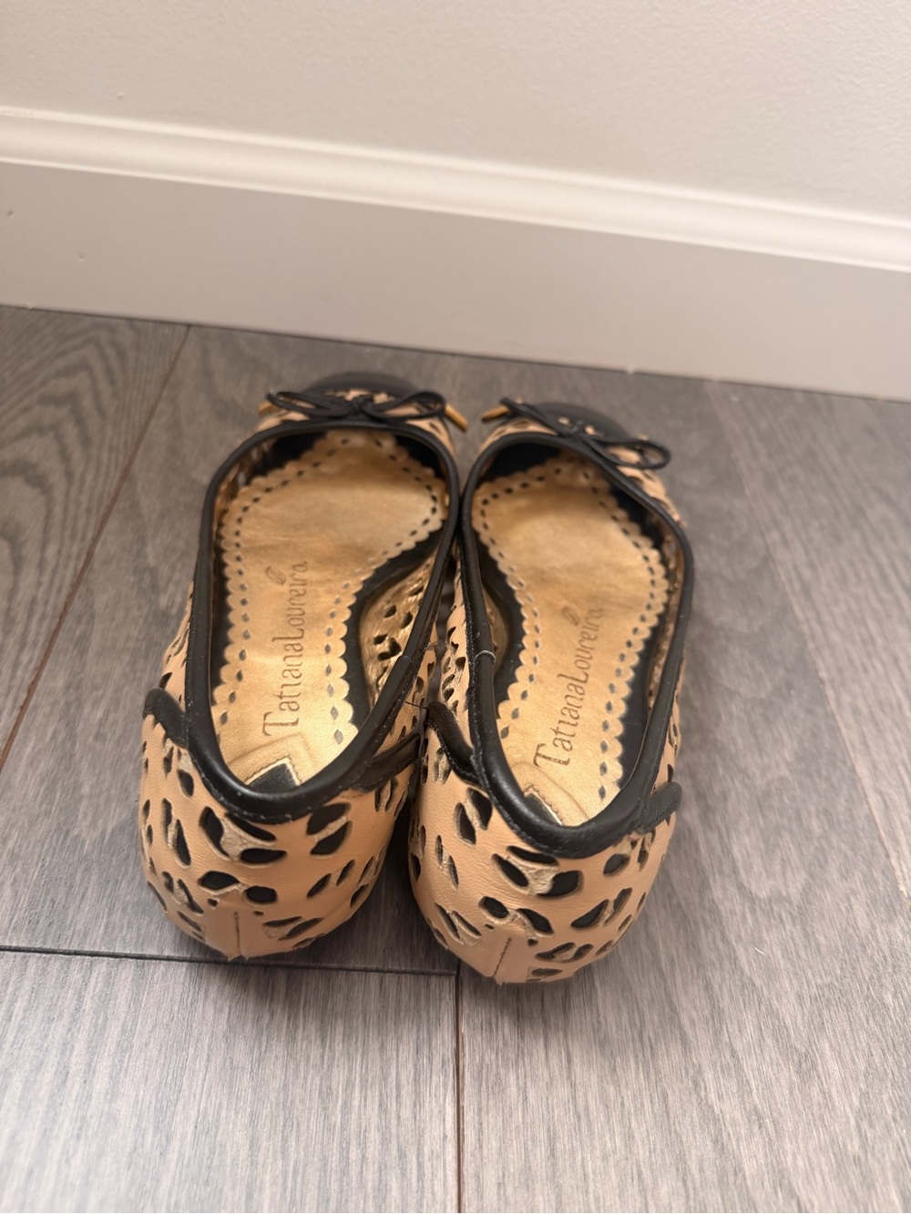 Famous Brazilian Shoe Designer - Black and Nude Cutout Ballet Flats - Picture 6 of 7